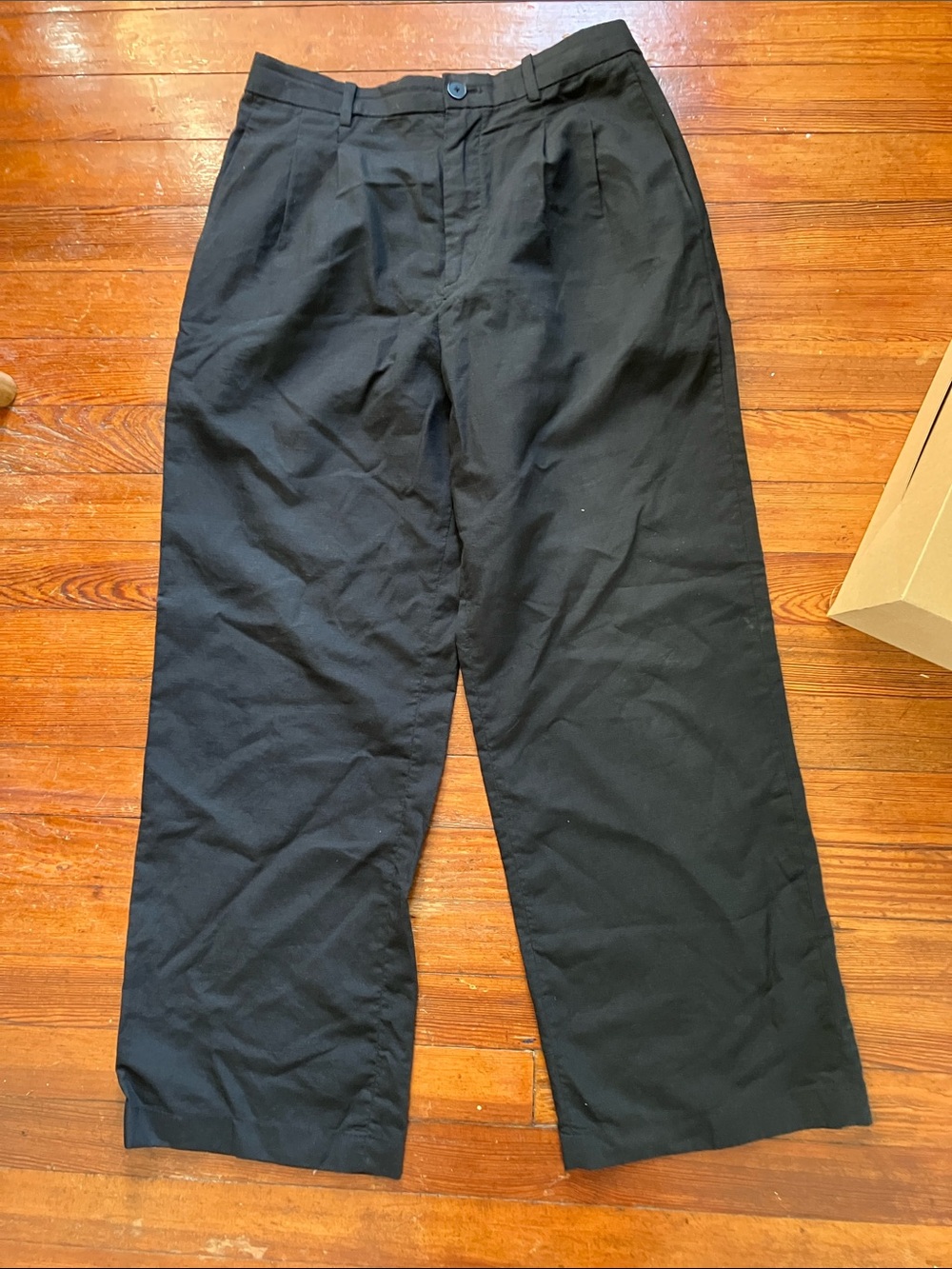 Uniqlo Wide Leg Linen Blend Pants